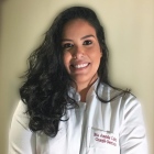Dra. Amanda Cabral