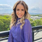 Dra. Karina Siqueira