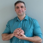 Dr. Carlos Guilherme Suarez