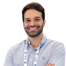 Ampliar imagem: Crysthian de Brida Vieira, Otorrino Tangará Da Serra