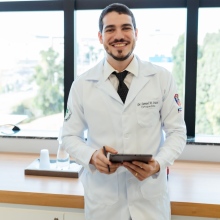 Ampliar imagem: Samuel Mendes de Souza, Ortopedista - Traumatologista Vitória da Conquista