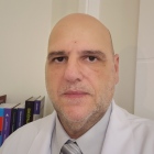 Dr. Valdir Eschiavano