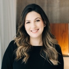 Dra. Isabella Coelho