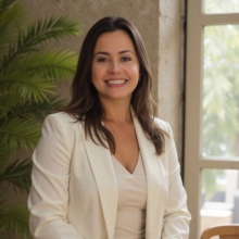 Ampliar imagem: Aline Ferreira Leite, Generalista Cascavel