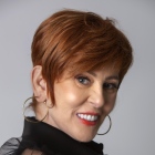  Leslie Maria Finger Roman