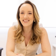 Ampliar imagem: Pamela  Adami Serine, Ginecologista São Paulo