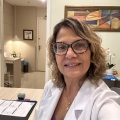 Lucia Beatriz de Luca, Médico clínico geral Rio de Janeiro