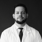 Dr. Leonardo Teixeira