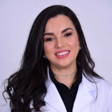 Carla Meneses Azevedo Alves, Gastroenterologista Fortaleza