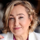 Dra. Claudia Diniz Lopes Marques