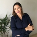 Karla Santos, Terapeuta complementar Niterói