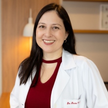 Ampliar imagem: Renata  Diciomo, Reumatologista São Paulo