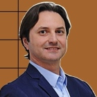 Dr. Warley Pereira de Paula