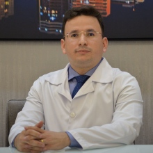 Ampliar imagem: Italo Costa, Especialista em Clínica Médica Teresina