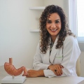 Caroline Dias Siqueira, Gastroenterologista Macaé