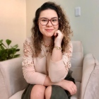 Dra. Simone de Oliveira Lima