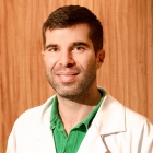 Dr. Ricardo Kores
