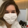 Kamila Peruzini, Dermatologista Florianópolis
