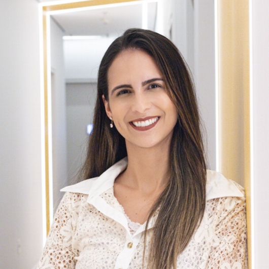Dra. Larissa Fonseca Borges