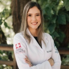 Dra. Sthefany Ferreira