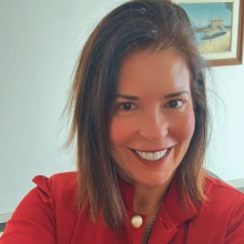 Ampliar imagem: Cristiane Alves Padão, Ginecologista Nova Iguaçu