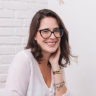 Dra. Nathalia Mangelli Bruschi