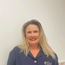 Dra Cristina Ferreira Queiroz, Dentista São Paulo