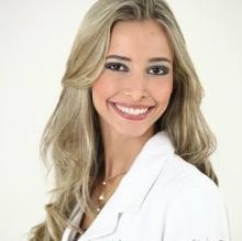 Itala Fortes, Dentista Goiânia