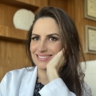 Dra. Renata Pina  Barata