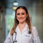 Dra. Nathália Marília Klering