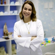 Ampliar imagem: Ana Laura França, Pediatra Luziânia