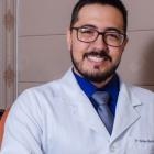 Dr. Matheus Farah