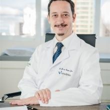 Ampliar imagem: Jair de Campos Jr, Urologista Curitiba