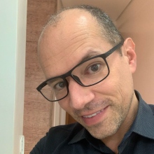 Reinaldo M Fraga Fraga, Dentista São Paulo