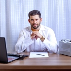 Dr. Douglas Pereira de Oliveira