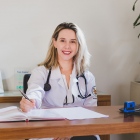 Dra. Laiza Hombre Dias