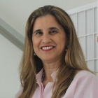 Dra. Flavia Carvalho S Lira