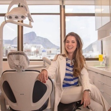 Clara Ramalho, Dentista Rio de Janeiro