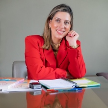 Mônica de Carvalho, Psicólogo Caratinga