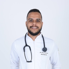 Ampliar imagem: Lucas Lourenço Fernandes Mendes, Fisioterapeuta Ipatinga