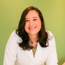 Ampliar imagem: Caroline Campos Vilas Boas, Pediatra Salvador