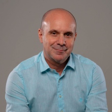 Ampliar imagem: Juan Domingues, Psicanalista Porto Alegre