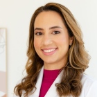 Dra. Roberta Karen Manhães