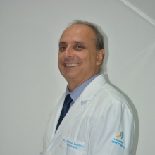Ampliar imagem: Antonio Carlos Bandeira, Infectologista Lauro de Freitas