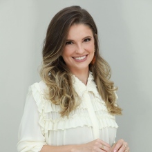 Veridiana De Paula Santos, Dermatologista Taubaté