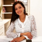 Dra. Alessandra Junger