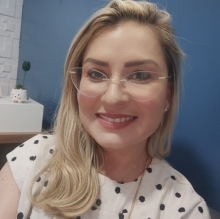 Ampliar imagem: Thiele Woloski Ribeiro Garcia, Psicólogo Camaquã