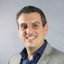 Ampliar imagem: Sandro Bornelli Moreira, Cirurgião buco-maxilo-facial São Paulo