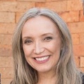 Renata Kahn, Dentista São Leopoldo