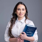 Dra. Carolina Coloda